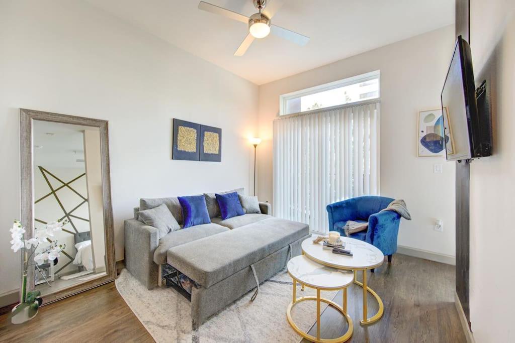 Trendy Downtown 1bd/freeparking/wi-fi/pool Appartamento