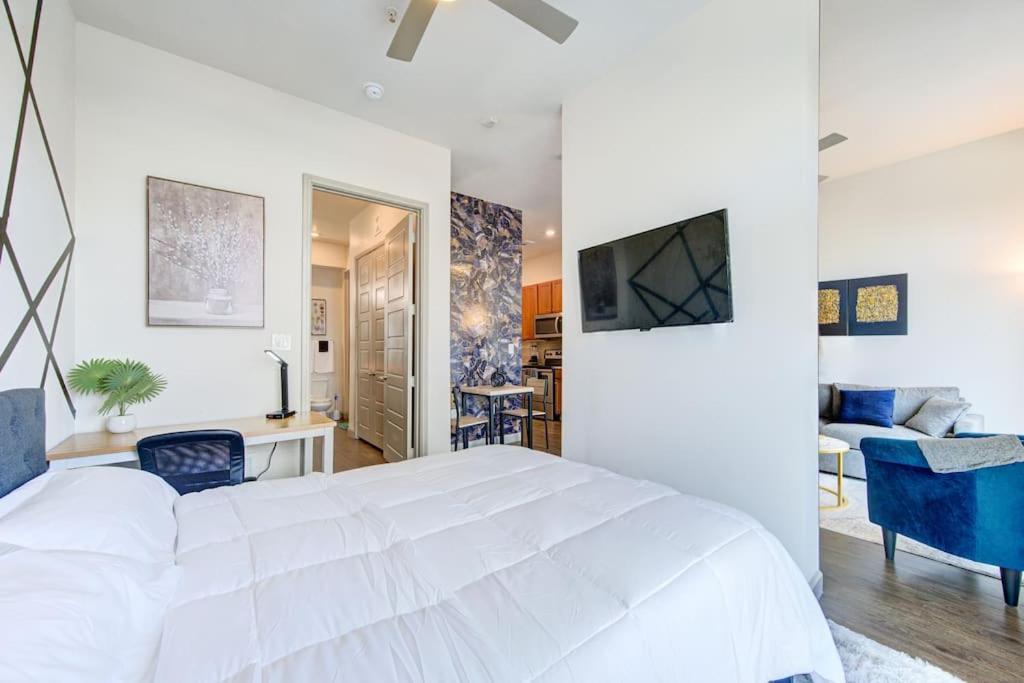 Appartamento Trendy Downtown 1bd/freeparking/wi-fi/pool *